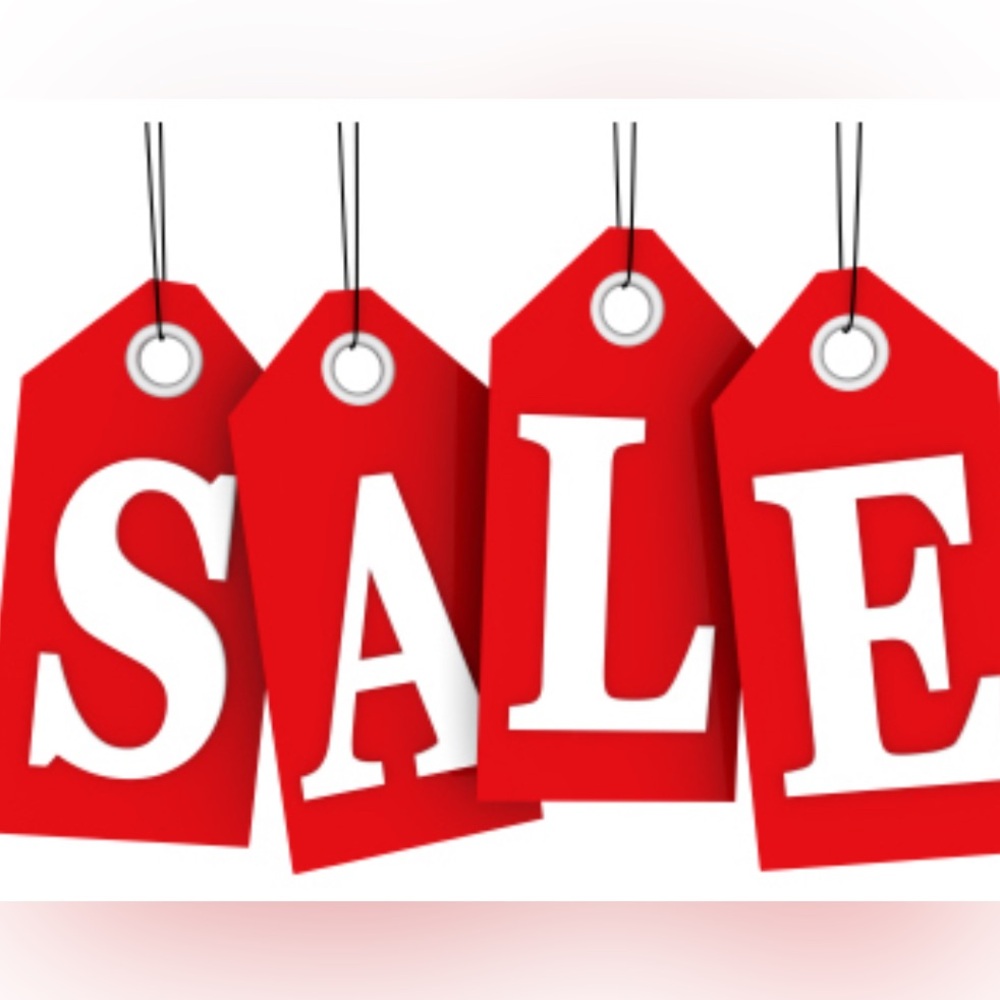 🌟 My whole CLOSET MAKE AN OFFER
on one item OR OFFER FOR THE whole closet